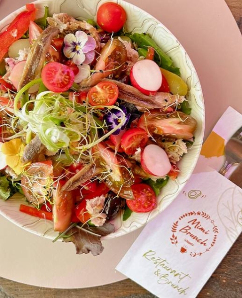 Traiteur - Mimi Brunch Restaurant - Restaurant - Traiteur à Cannes - manger a LA ROQUETTE-SUR-SIAGNE